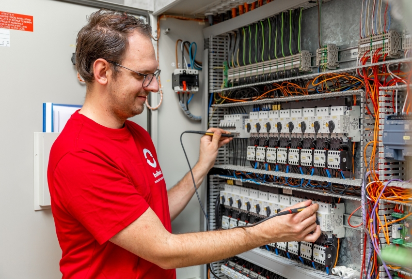 Besturing brandbeveiliging en ventilatie parkeergarage